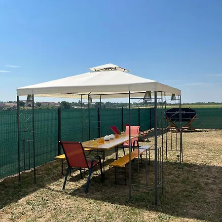 Mikijev וילה Šabac